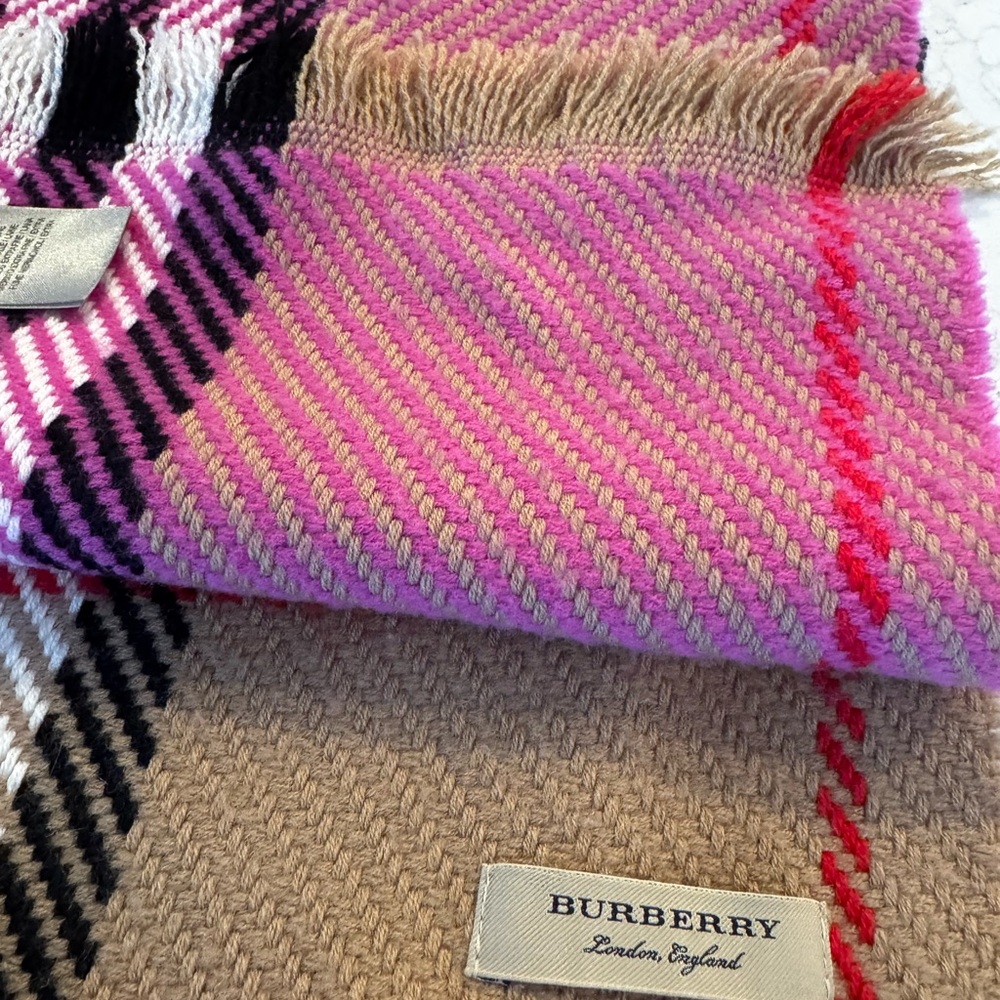 Burberry Extra Fine Wool Check Scarf - Made in Scotland